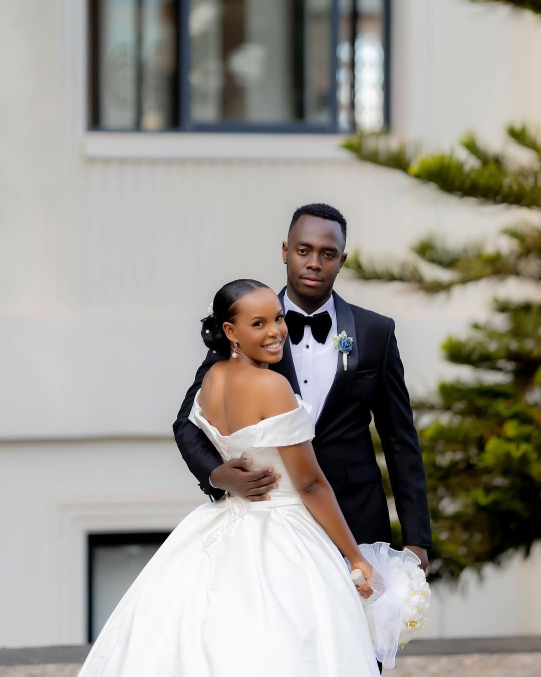 WHITE_MOMENT STUDIO16