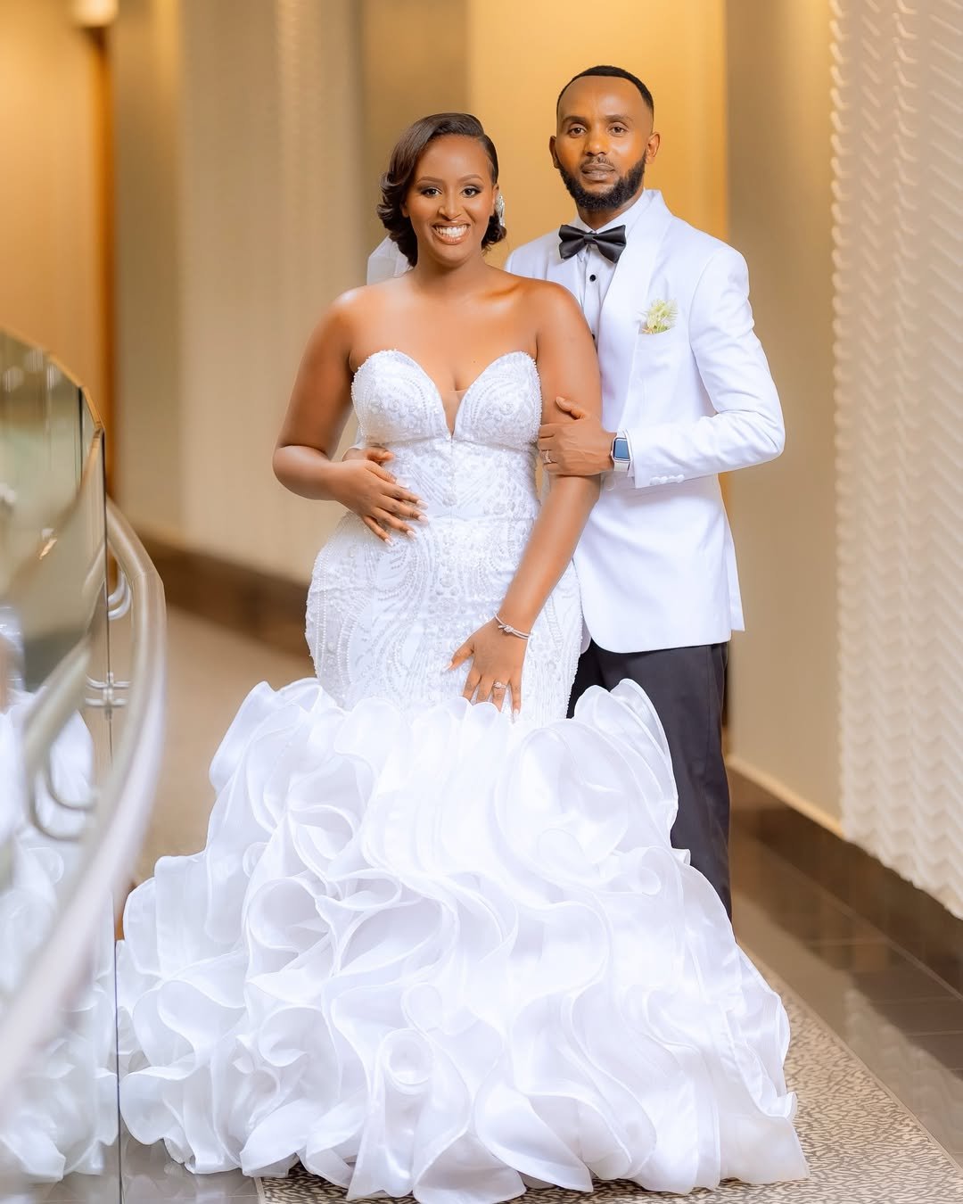 WHITE_MOMENT STUDIO3