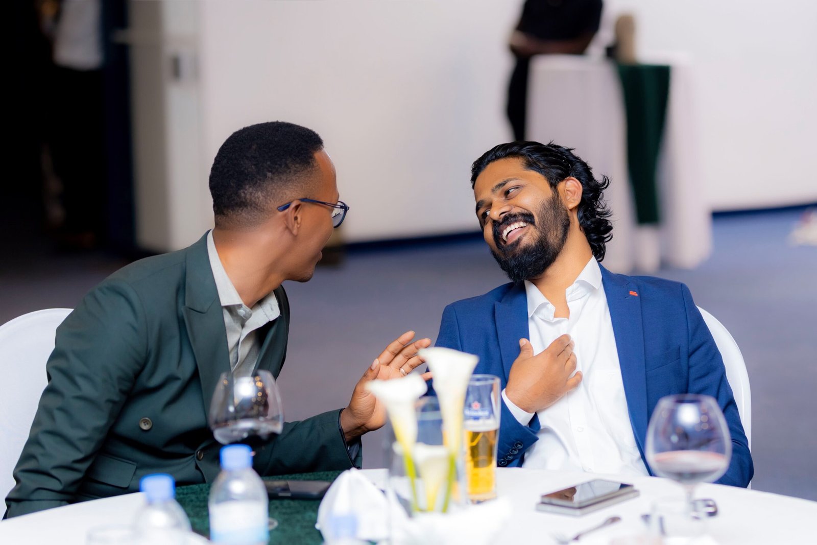 CORPORATE-MOMENT STUDIO(18)