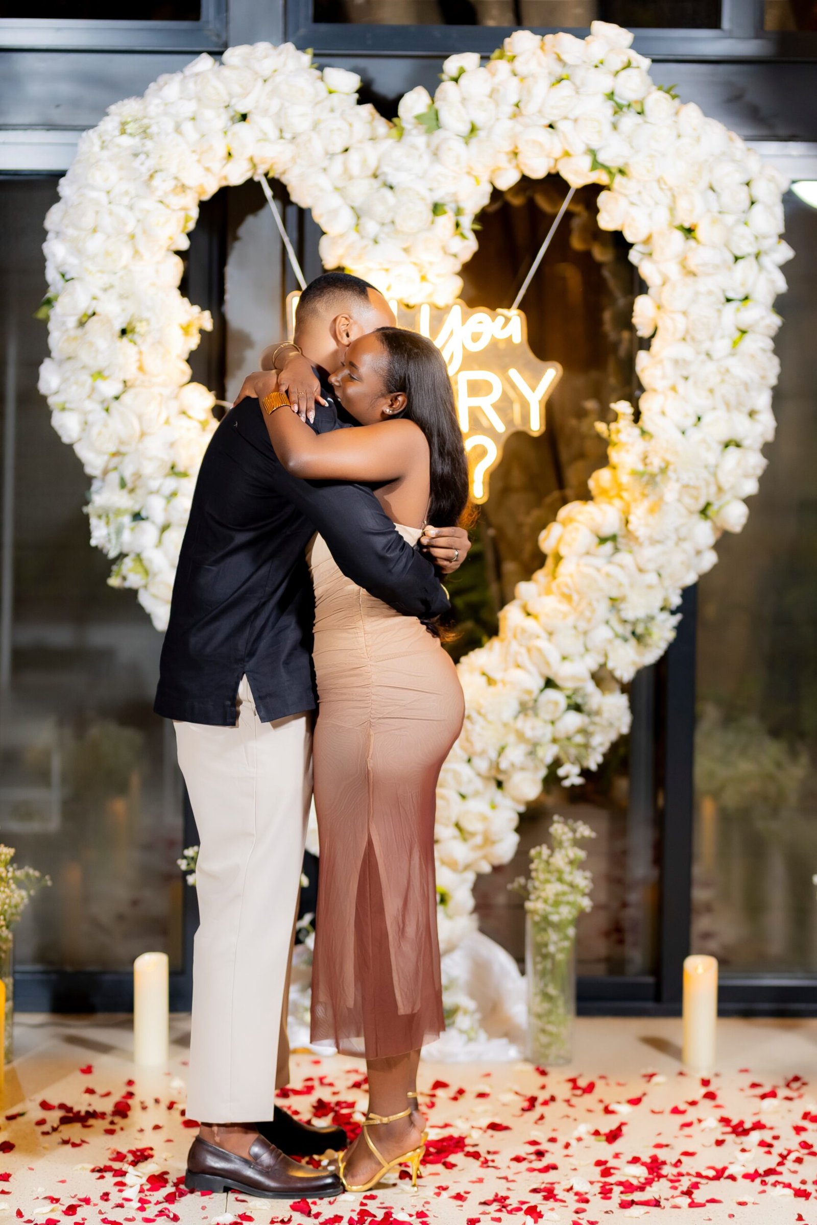 ENGAGEMENT-MOMENT STUDIO(19)