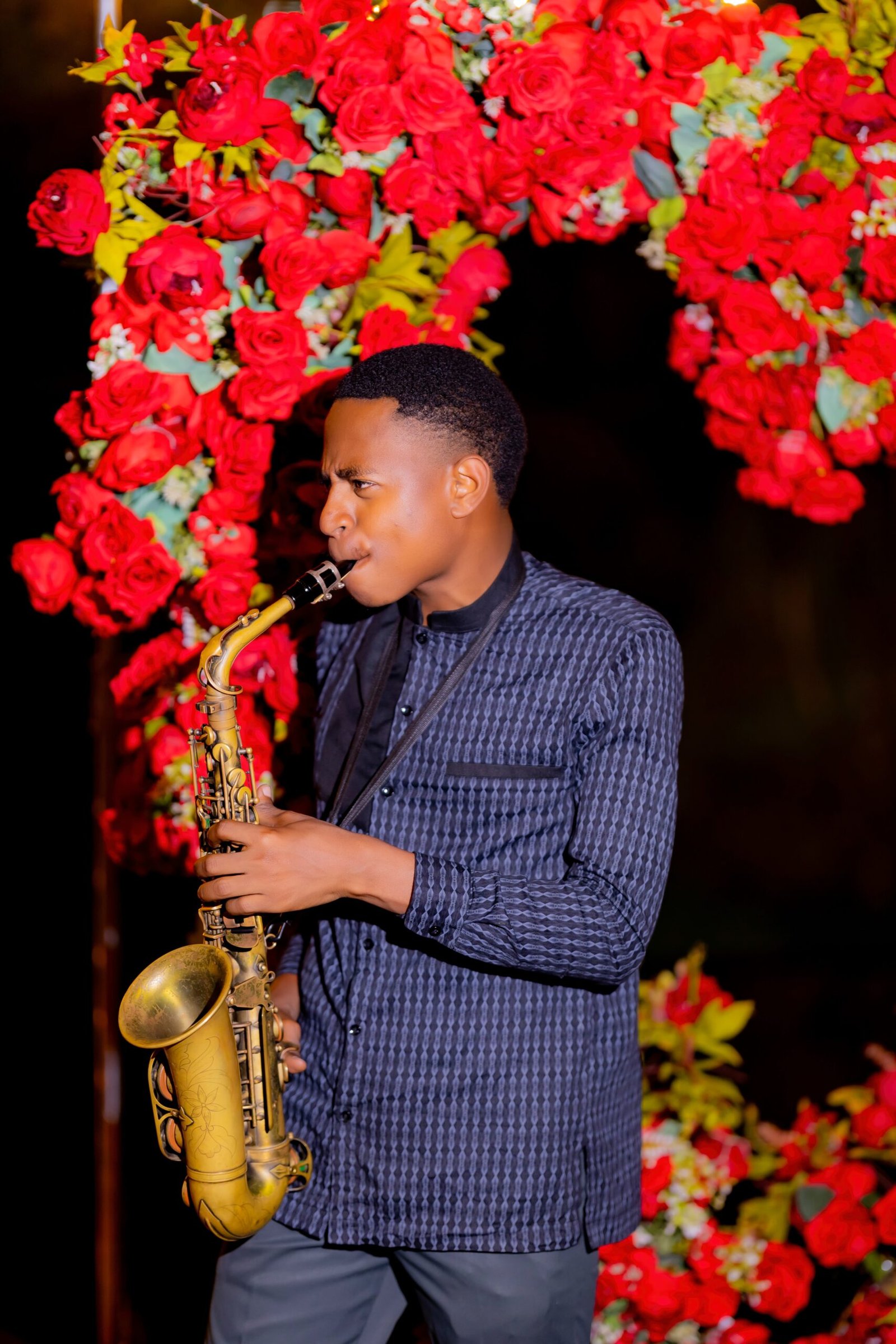 ENGAGEMENT-MOMENT STUDIO(41)